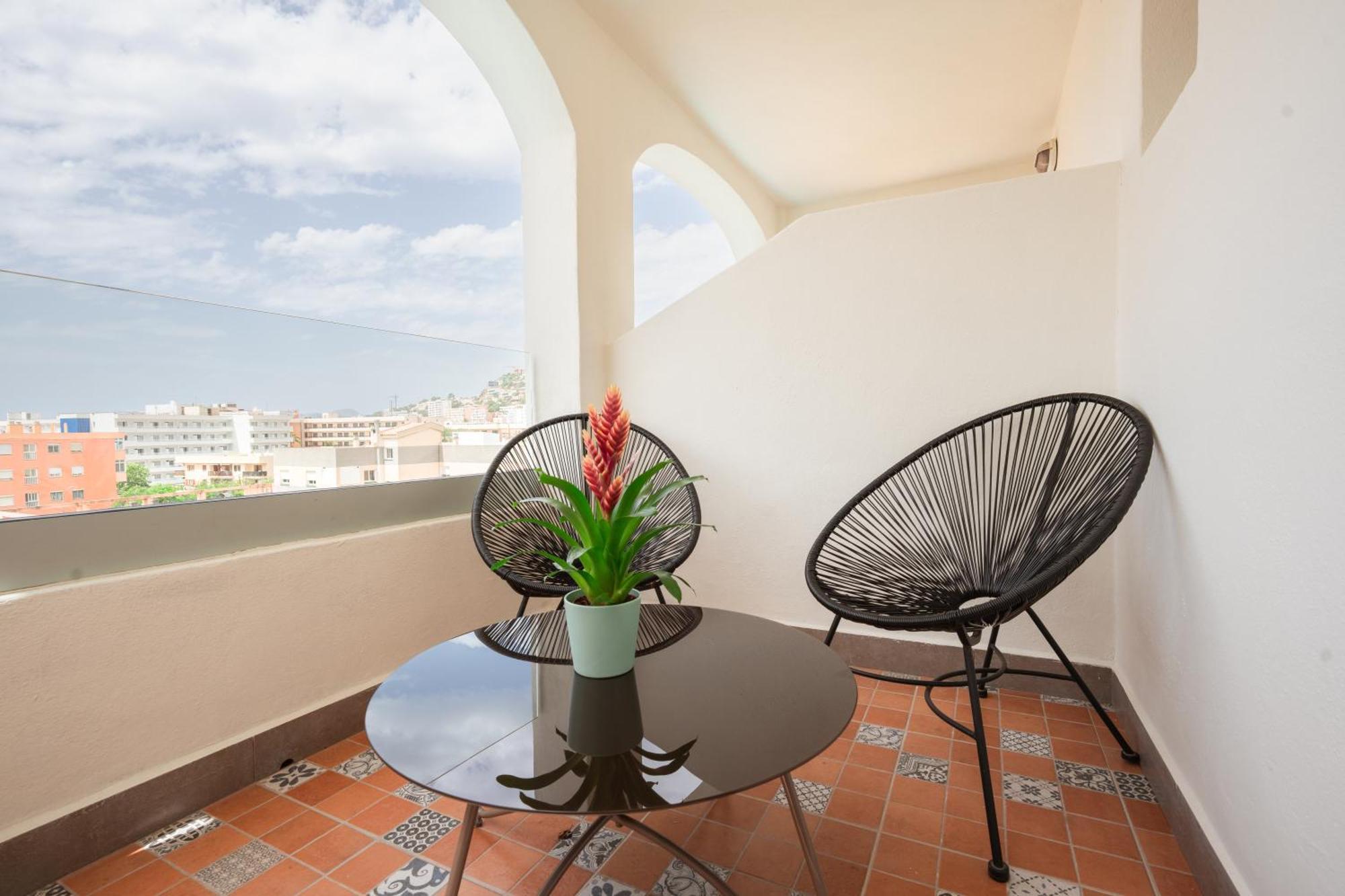 Hotel Nura &